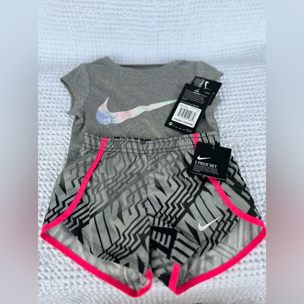 Toddler dri-fit pink grey Nike set | baby set | NWT | authentic Nike set